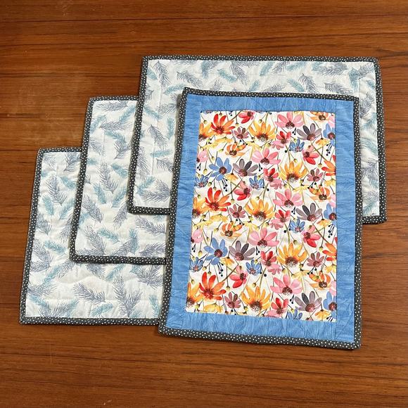 4 Handmade Reversible Quilted Placemats Floral Winter